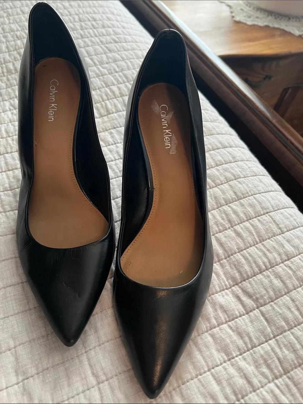 Calvin Klein Black Pointed Leather Heel Pumps